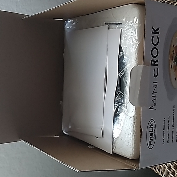 Fine Life Products Mini Crock - Picture 4 of 4